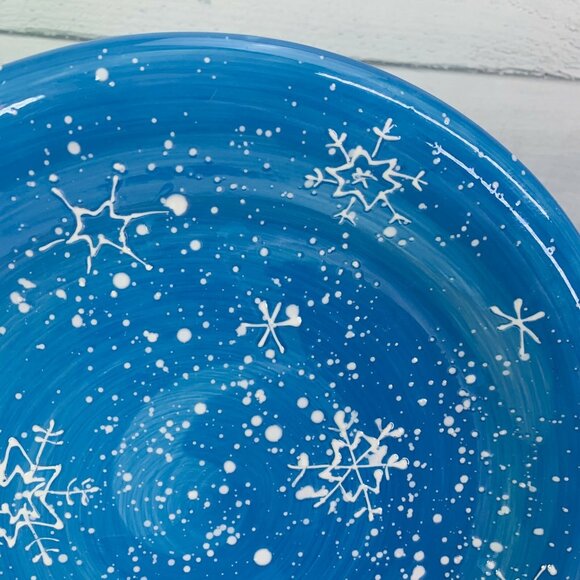Sonoma SNOWFALL Blue Embossed White Snowflakes Christmas Dinner Plates Set of 2 - Picture 2 of 8